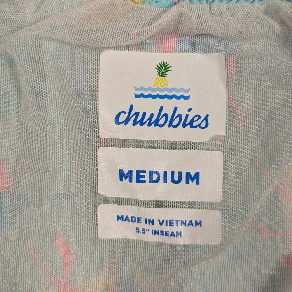 Chubbies Mens Flamingo Palm Tree Swim Trunks Blue 5.5 Inch Inseam Medium